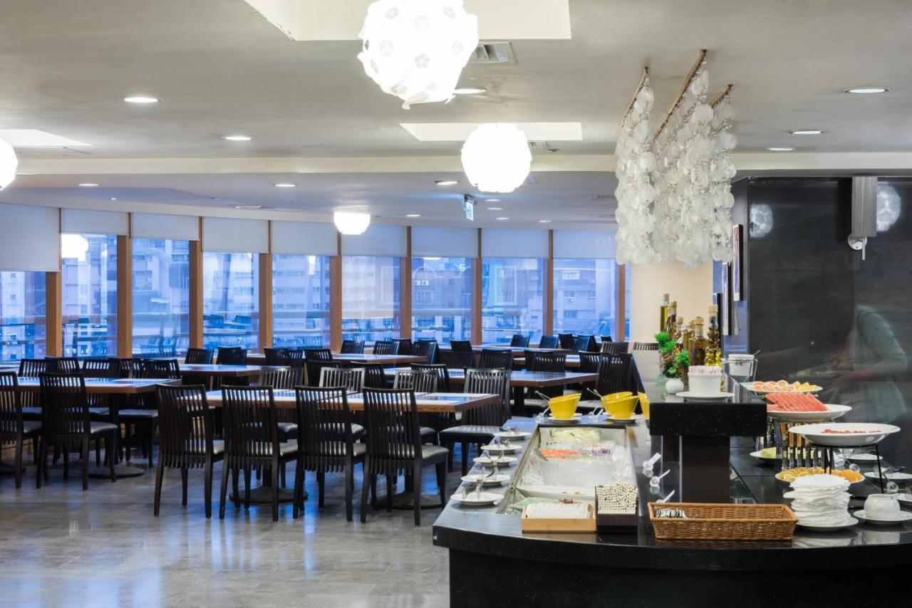 Hometel Hotel Kaohsziung Kültér fotó