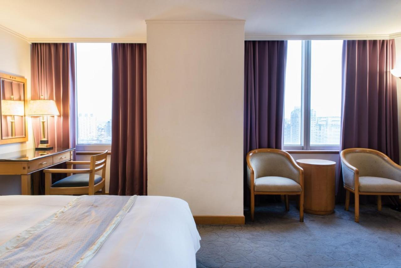 Hometel Hotel Kaohsziung Kültér fotó
