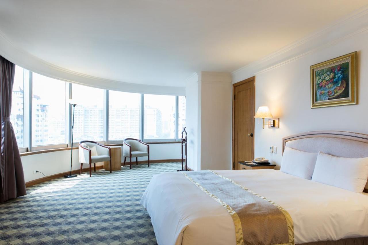 Hometel Hotel Kaohsziung Kültér fotó