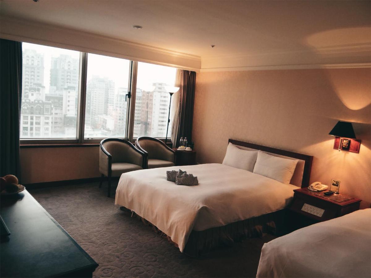 Hometel Hotel Kaohsziung Kültér fotó