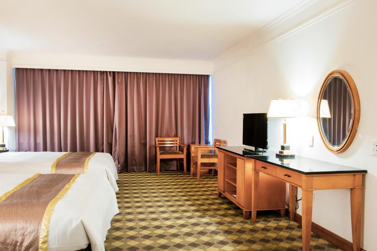 Hometel Hotel Kaohsziung Kültér fotó