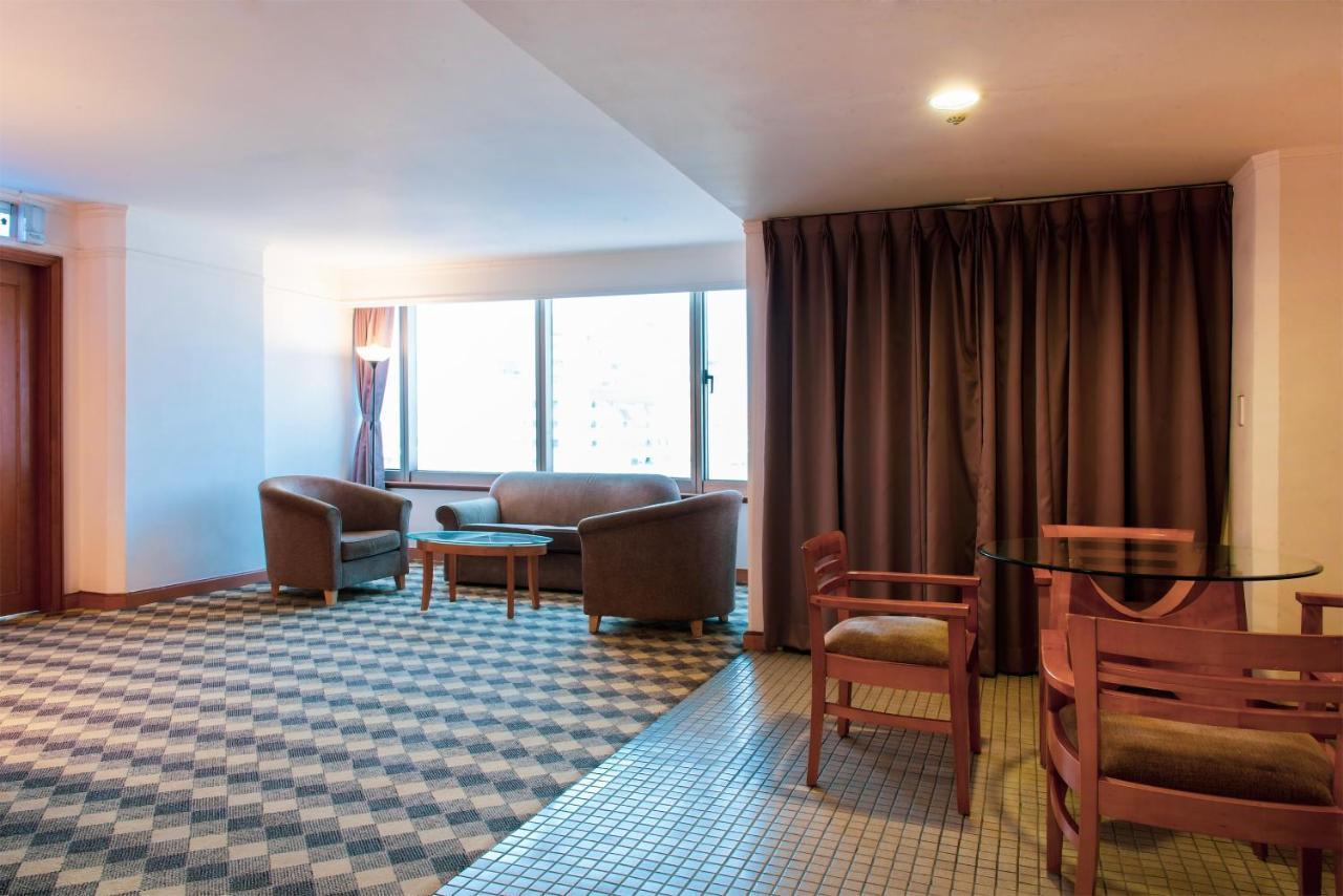 Hometel Hotel Kaohsziung Kültér fotó
